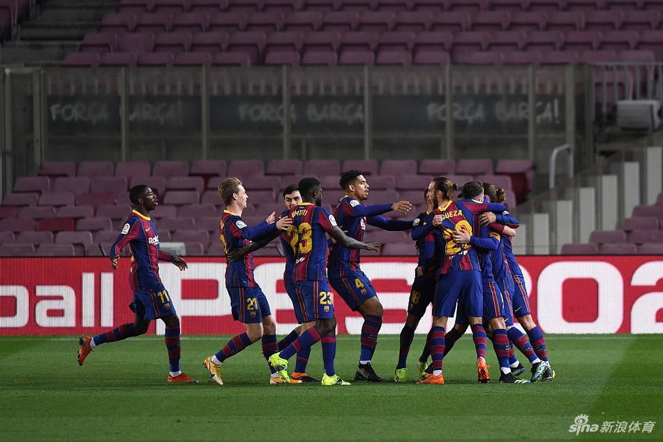 البرازيل تبدأ مشوارها في المونديال بفوز مقنع على صربيا 2-0